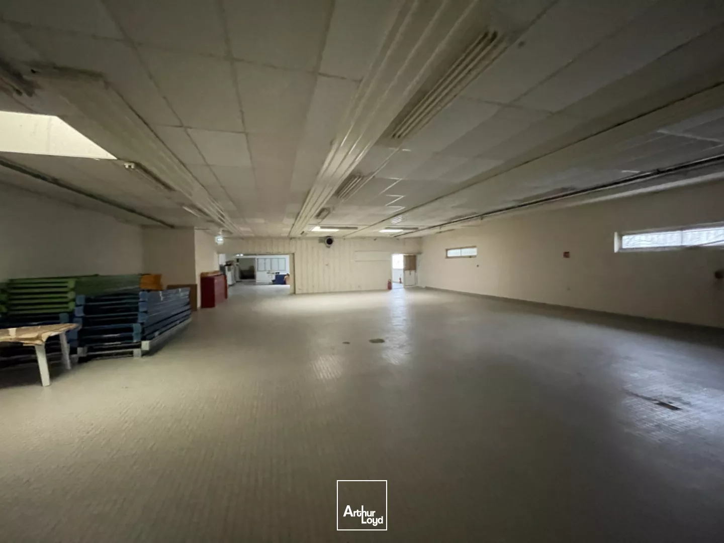 Bâtiment indépendant Axe Nantes Vannes 