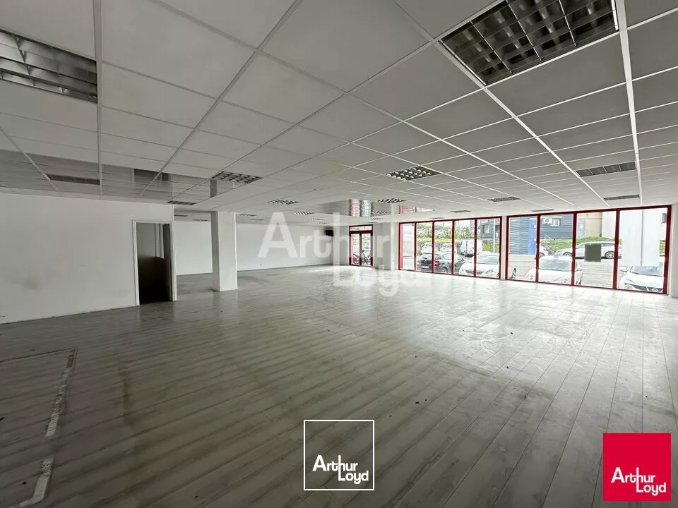 BELLE VISIBILITE - EN PLEIN COEUR DE LA ZI SUD EST