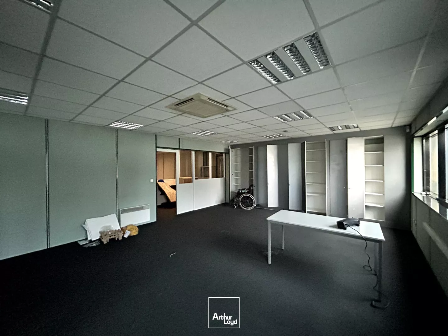 EXCLUSIVITÉ - Bureaux de 550 m² à louer à Lormont - ZA La Gardette - proche A10