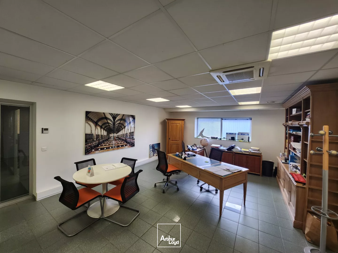 Bureaux à louer à HOUILLES 78800