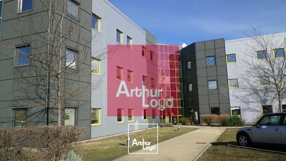 AUBIERE LA PARDIEU A LOUER BUREAUX EN ETAGE 285M²