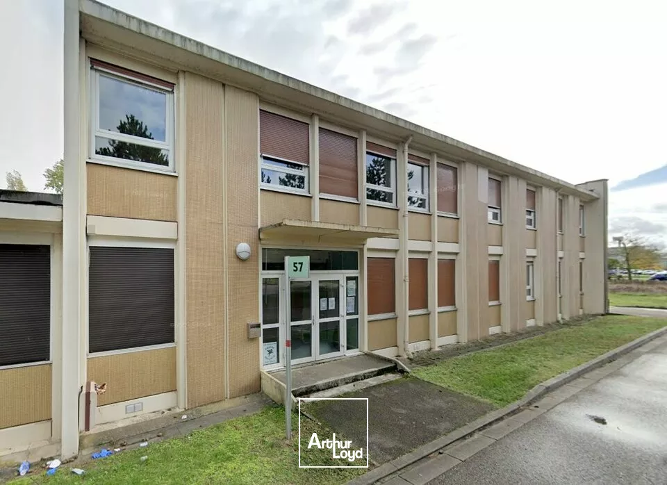 BUREAUX à LOUER de 124 m²