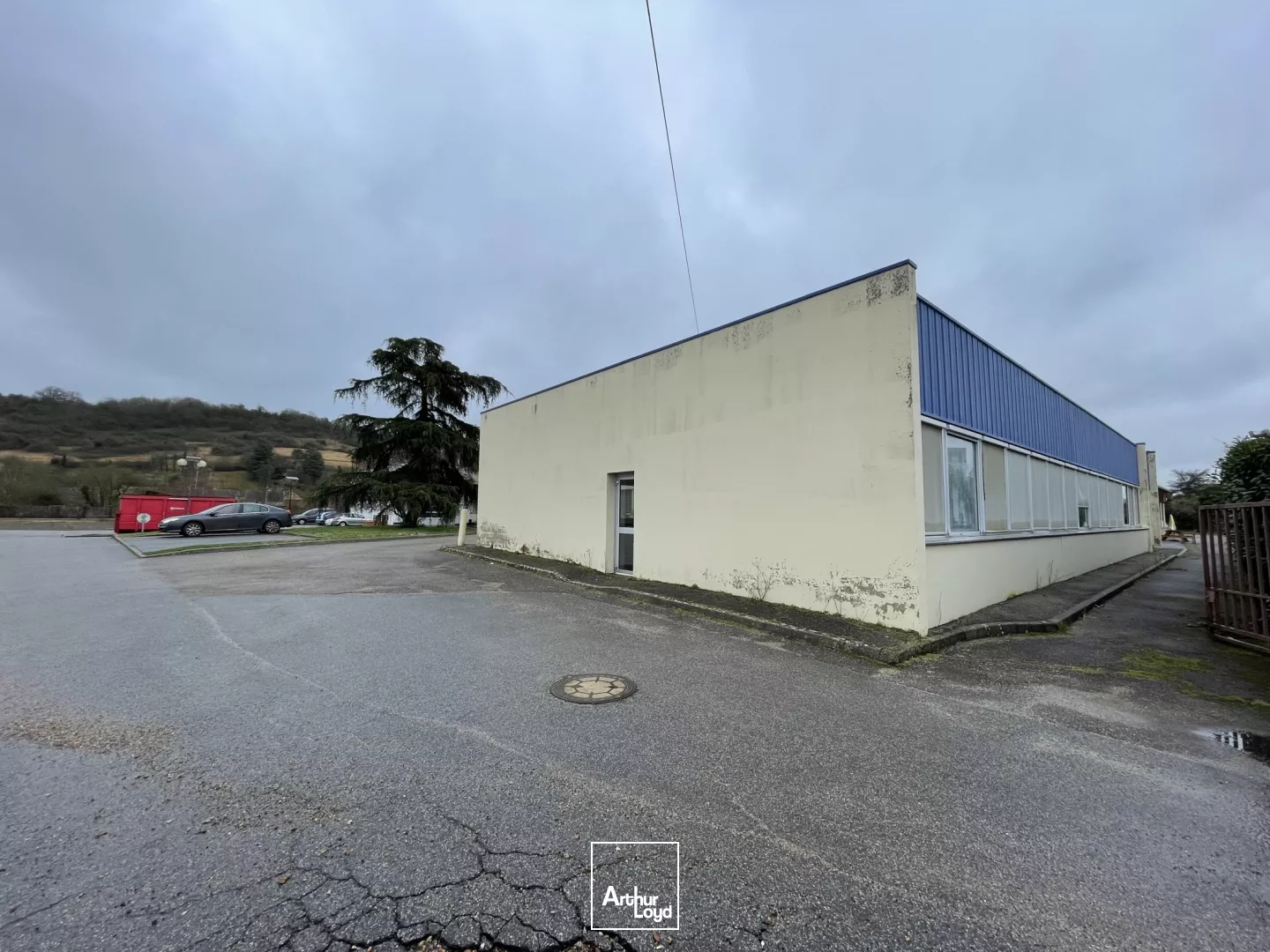 Bureaux à louer à MENILLES 27120