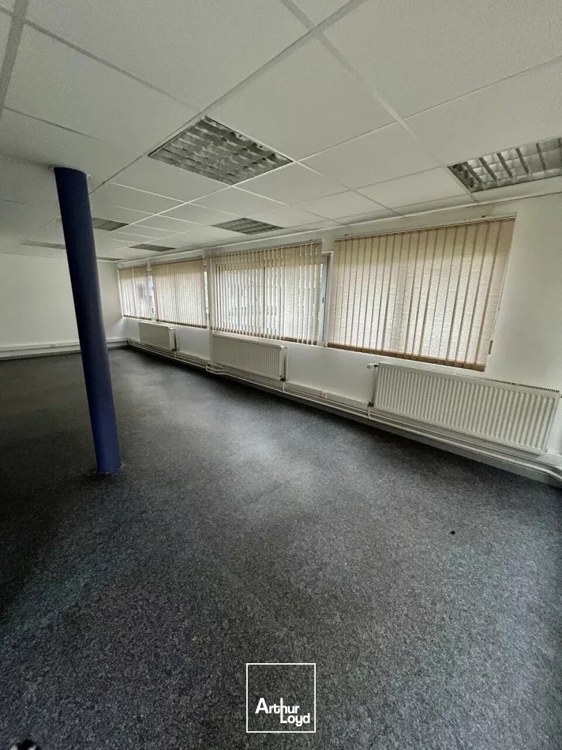 BUREAUX à LOUER de 115 m²