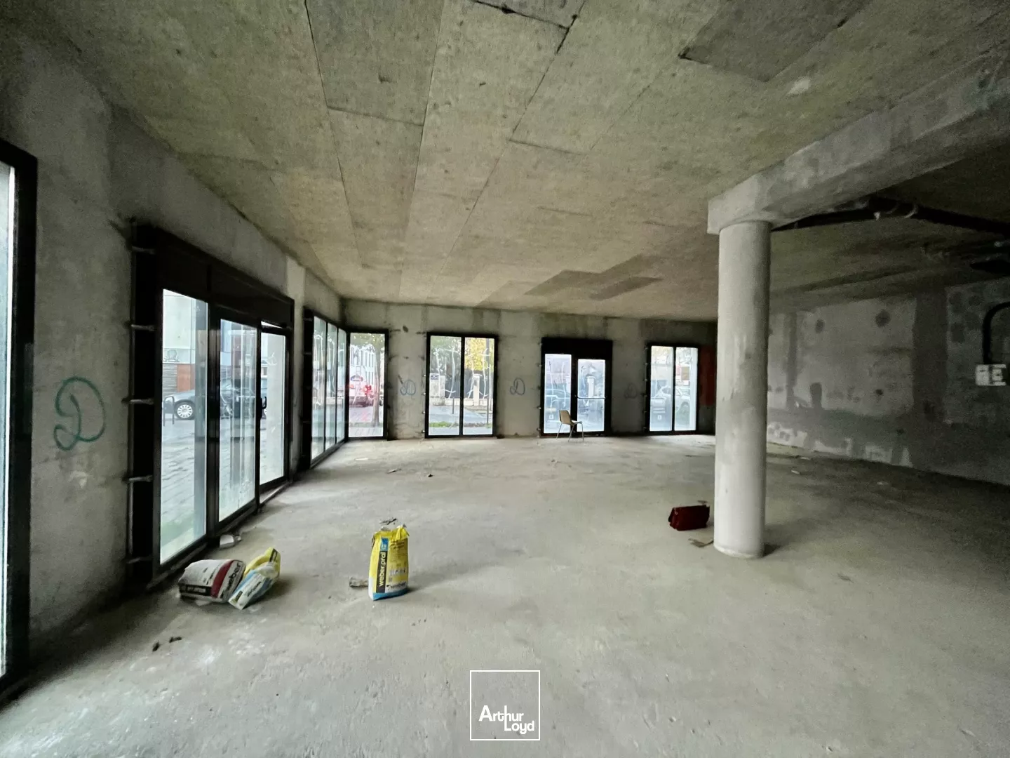 Locaux commerciaux à louer à ROUEN 76100