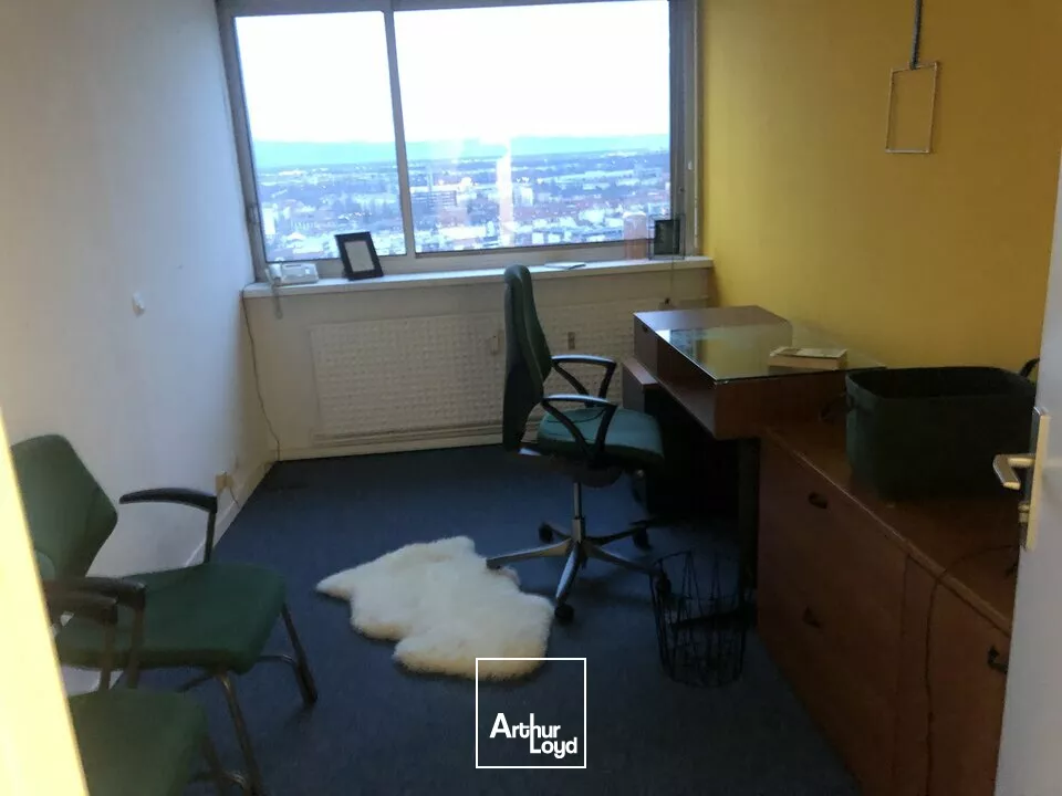 BUREAUX à LOUER de 91 m²