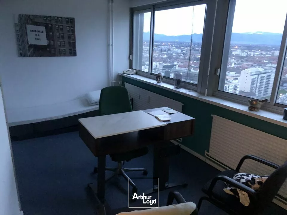 BUREAUX à LOUER de 91 m²