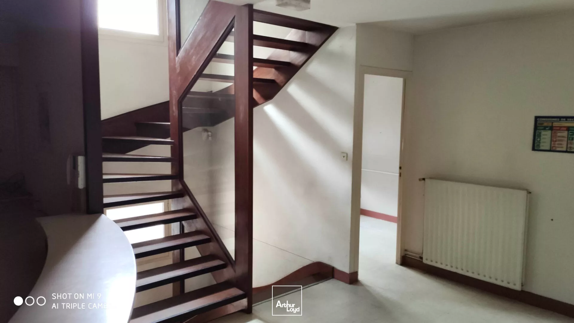 LIMOGES SUD - Immeuble complet de bureaux à louer