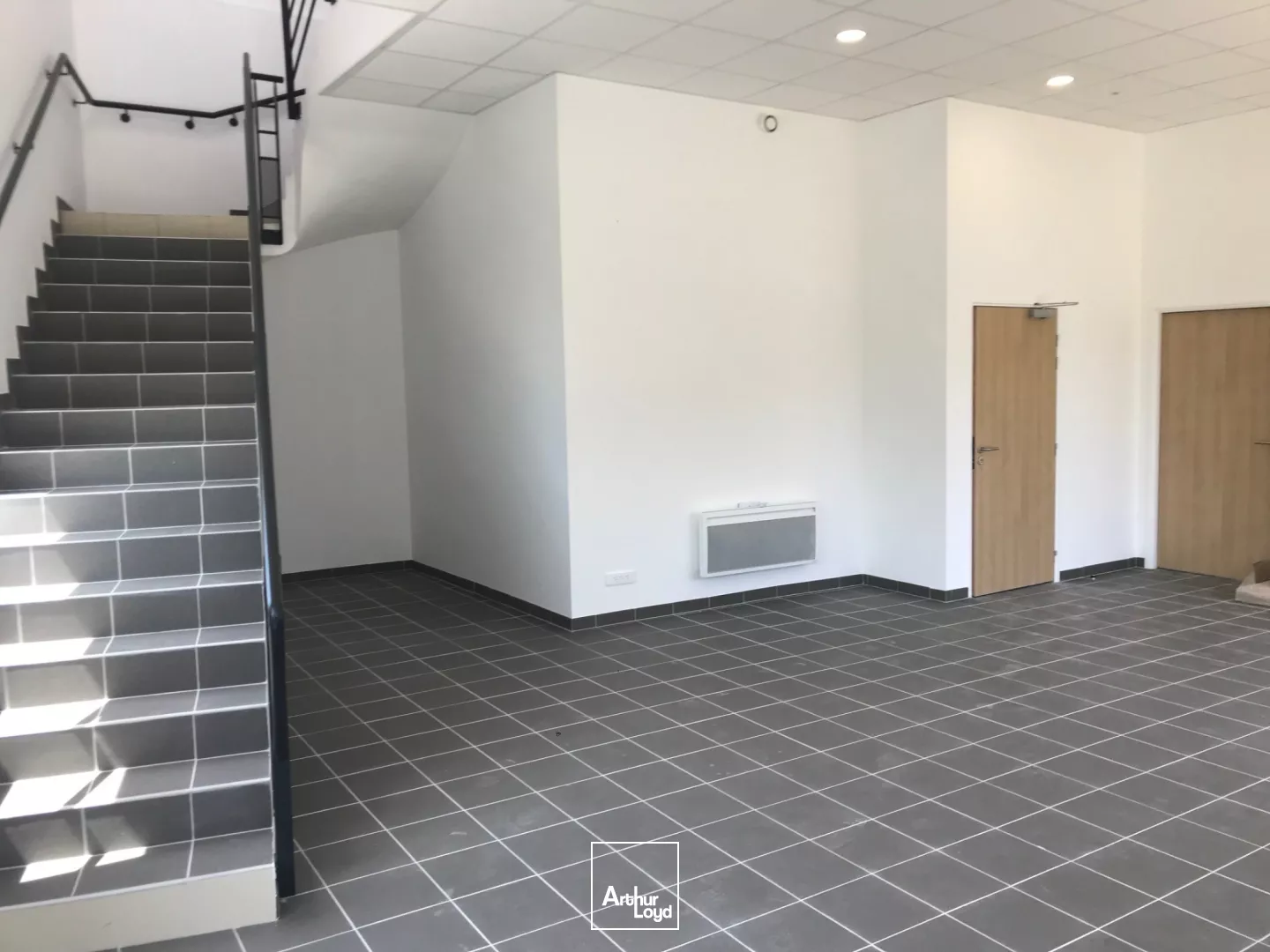 Locaux d'activité à louer à VILLEBON SUR YVETTE 91140