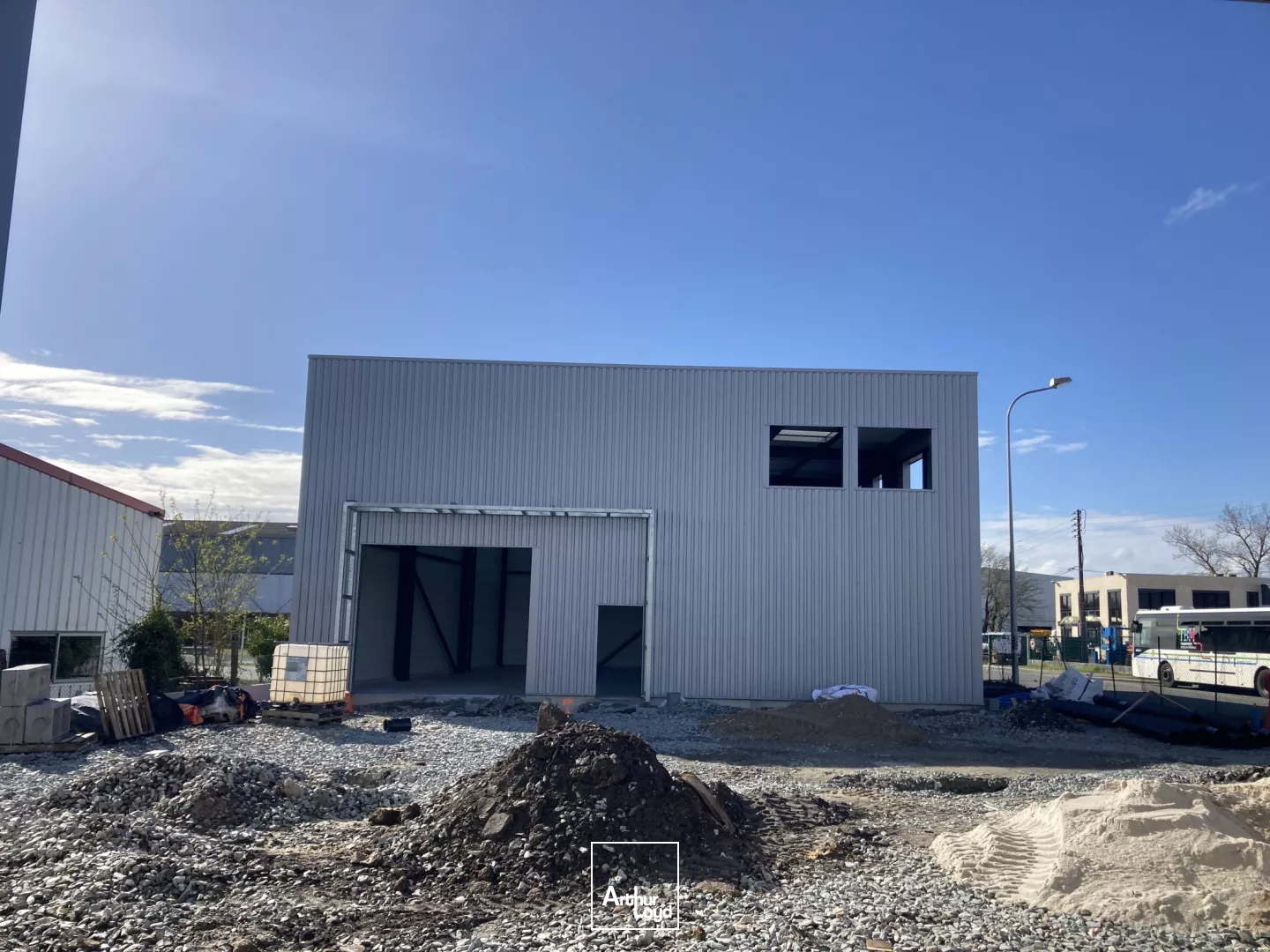 EXCLUSIVITÉ - Entrepôts neufs à louer à Mérignac Zone du Phare