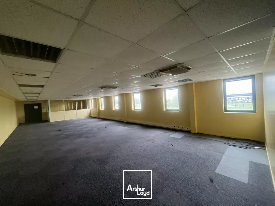 BUREAUX location à ROGERVILLE 76700