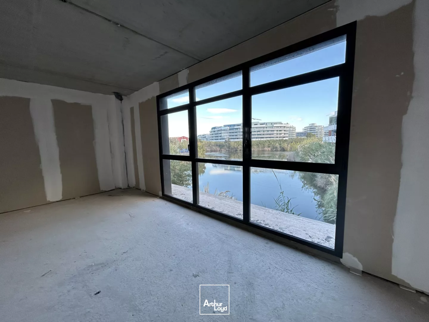 Bureaux - Commerce à la location