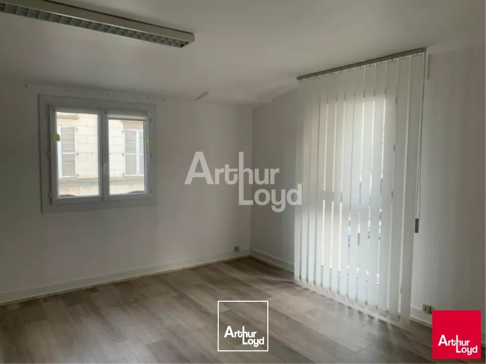 BLOIS - LOCATION BUREAUX DE 61 M² - PROCHE CENTRE ET GARE