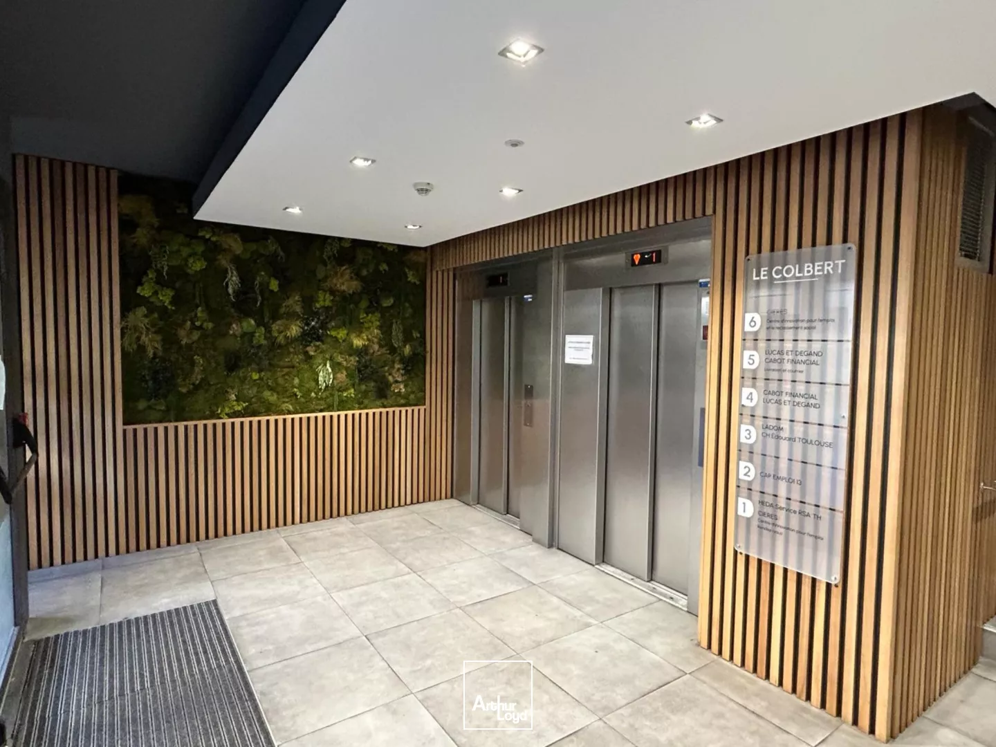 Bureaux PMR avec accès direct au métro - Centre-Ville / Vieux-Port - 13001 Marseille