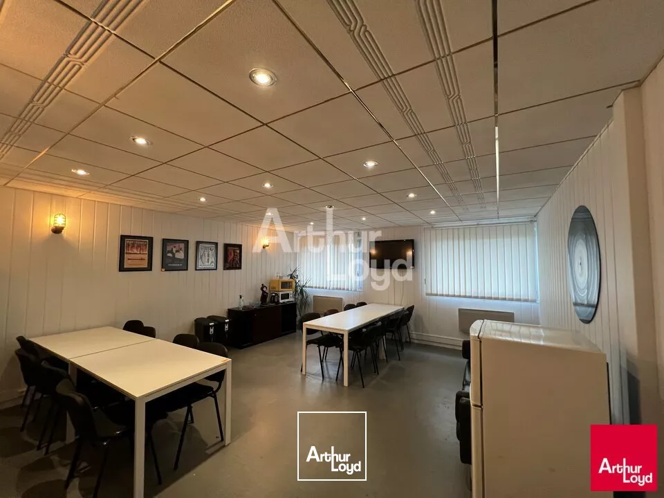 LOCAL D'ACTIVITE - ENTREPOT location à CHATEAUBOURG 35220