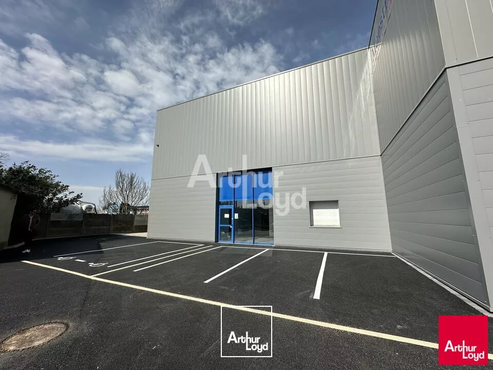 LOCAL D'ACTIVITE - ENTREPOT location à RENNES 35000