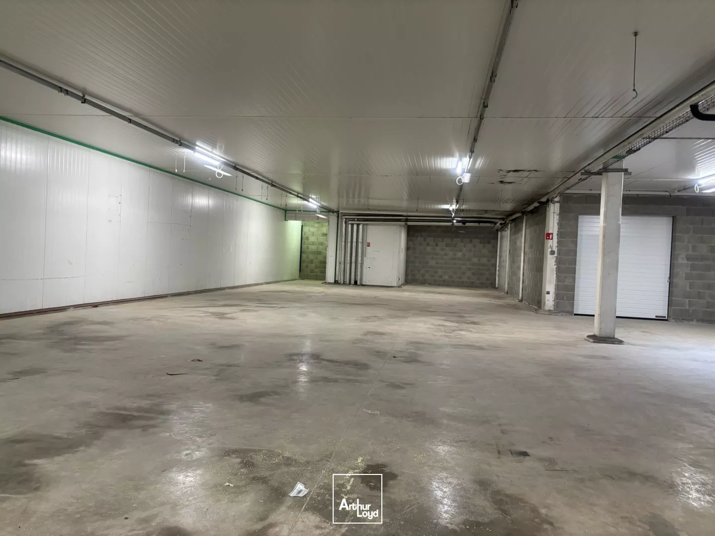 Locaux d'activité à louer à Saint Priest en Jarez 42270