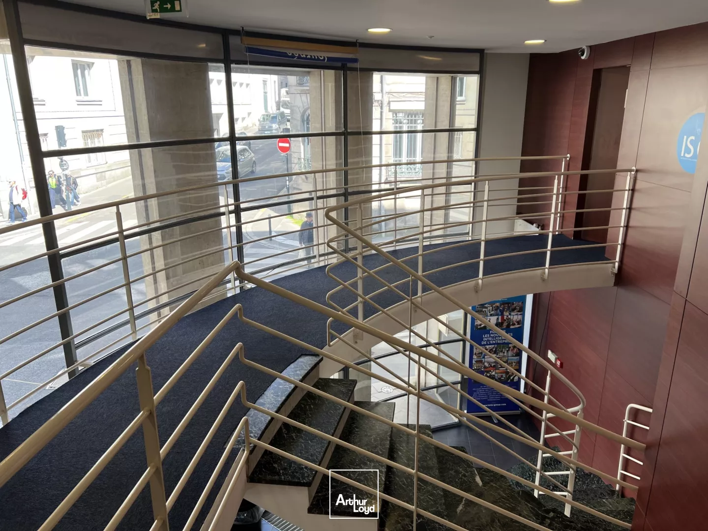 BUREAUX A LOUER A VENDRE ERP5 CENTRE NANTES