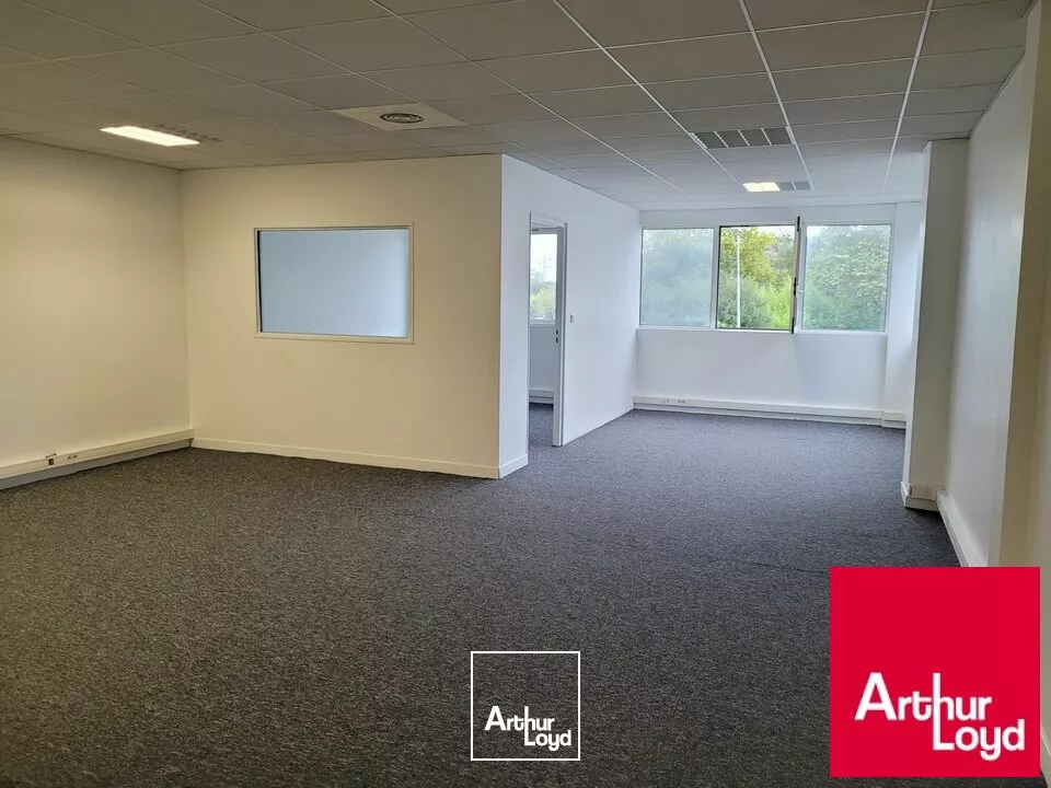 A LOUER ANGLET Maignon - BUREAUX 64m² TBE, Climatisé