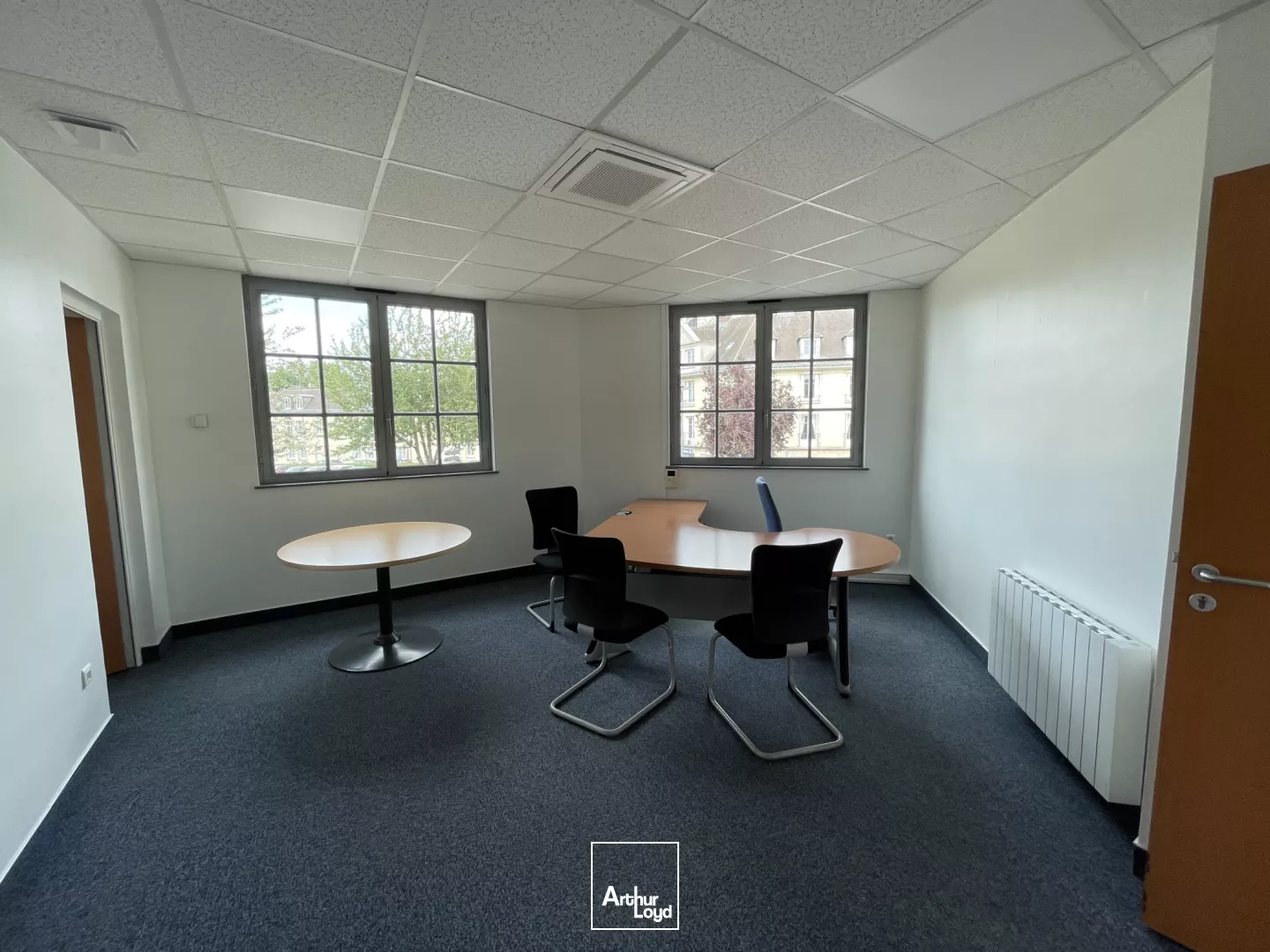 PLATEAU DE BUREAUX - A LOUER - CENTRE-VILLE DE BEAUVAIS