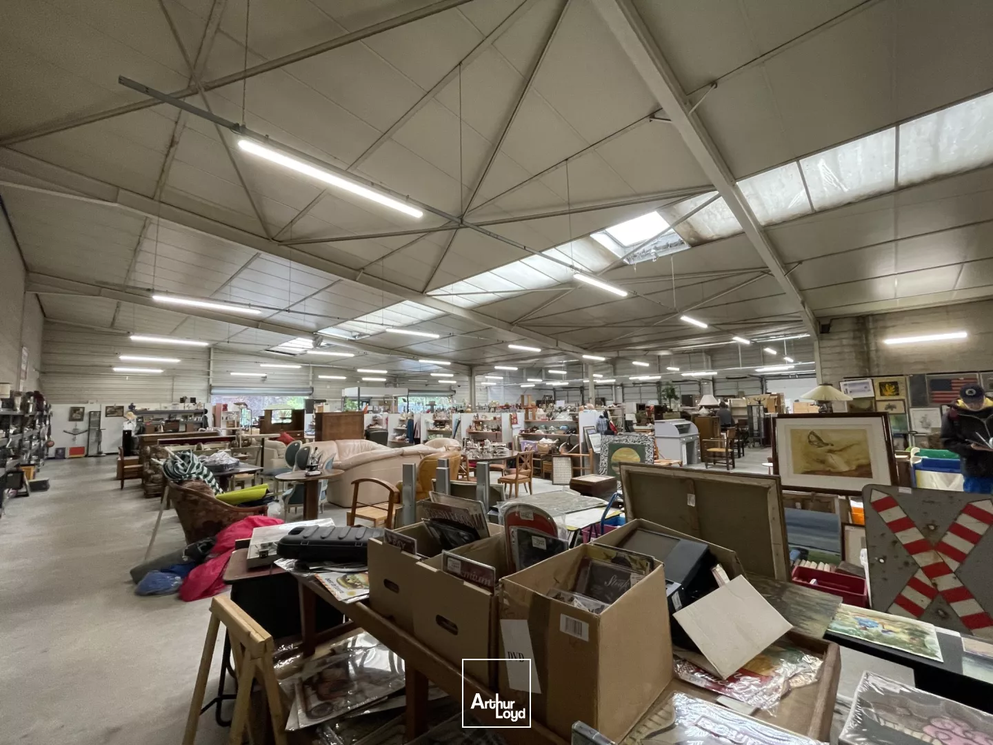 Locaux commerciaux à louer à EVREUX 27000