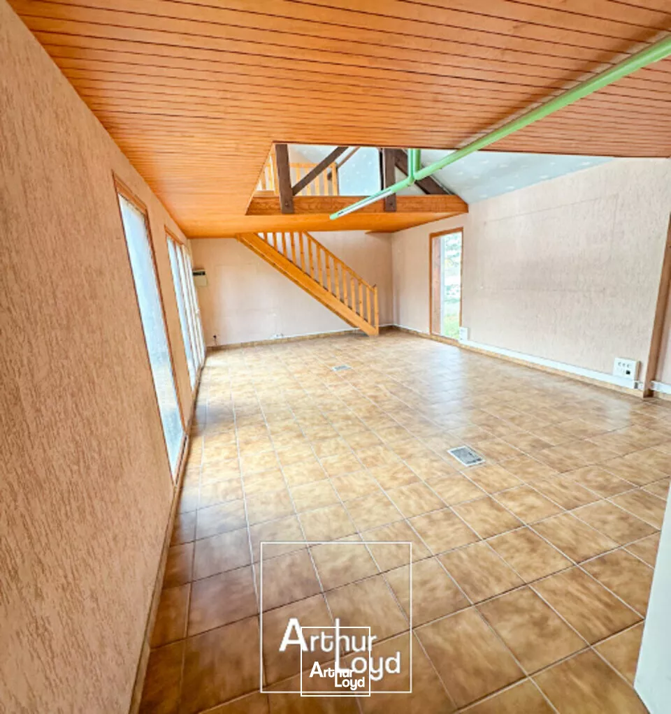 BUREAUX vente à MALEMORT SUR CORREZE 19360