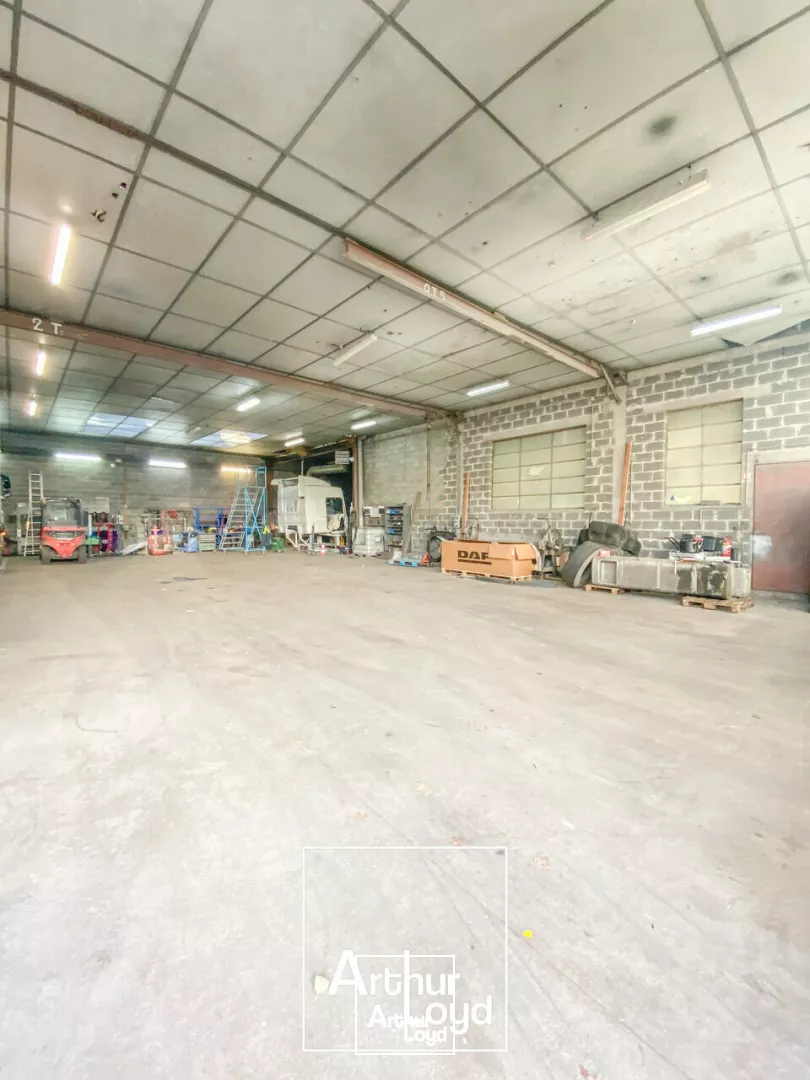 BUREAUX vente à BRIVE LA GAILLARDE 19100