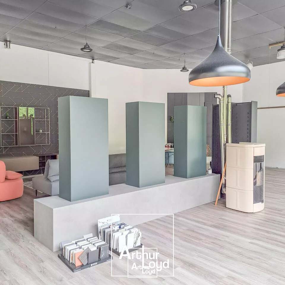 LOCAL COMMERCIAL location à TULLE 19000