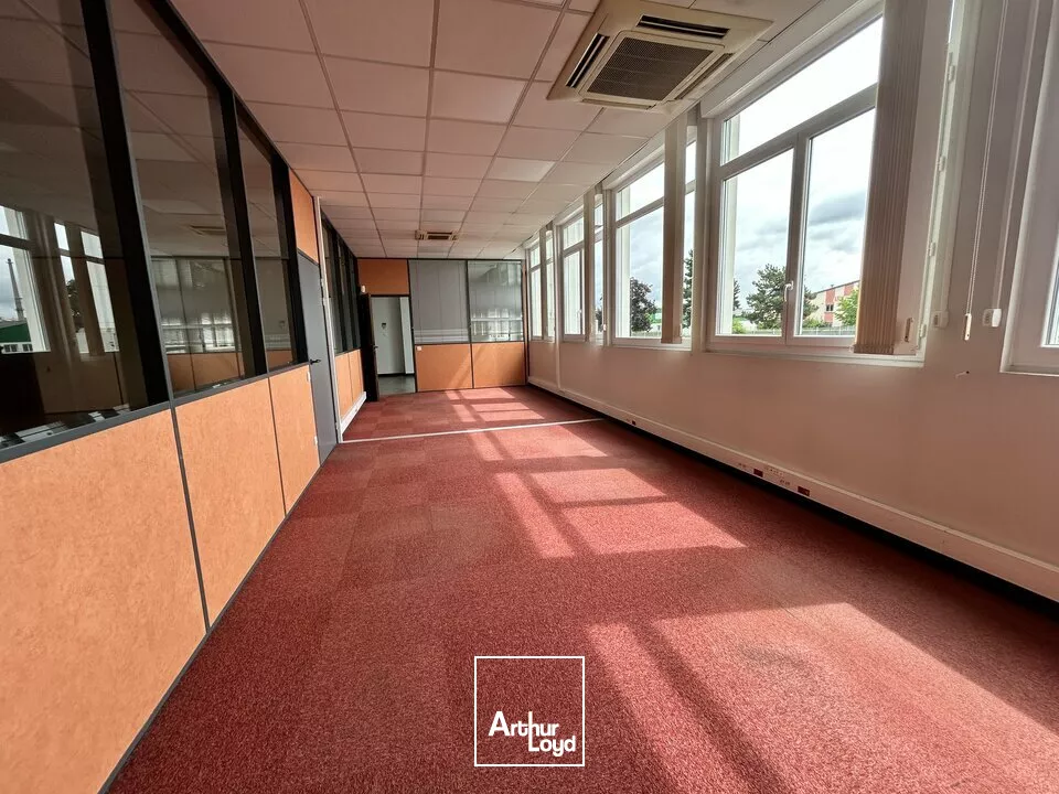 Zone Verte - Proximité échangeur Nord - Bureaux 412 m²