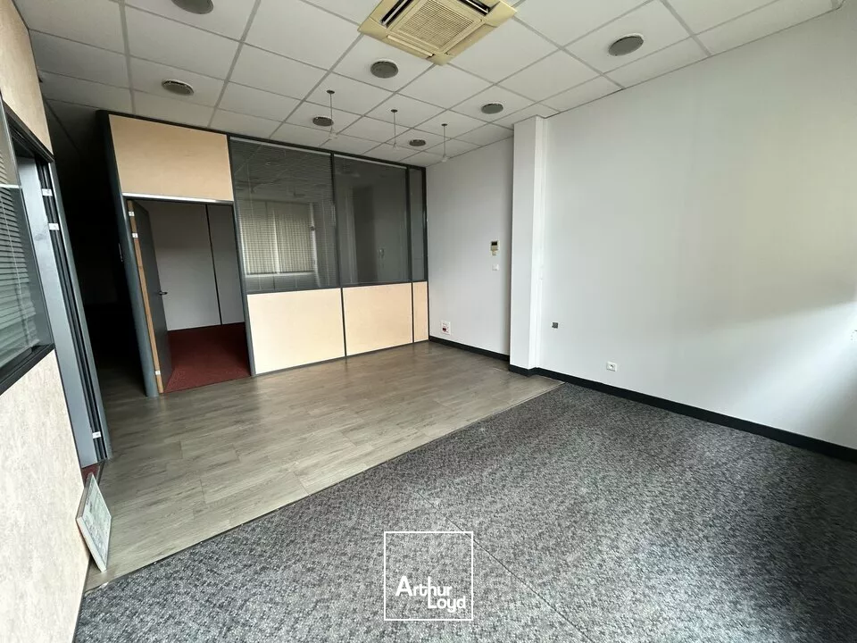 Zone Verte - Proximité échangeur Nord - Bureaux 412 m²