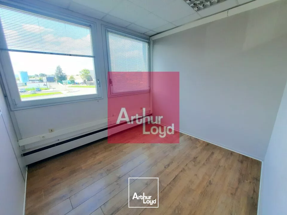 BUREAUX A LOUER COURNON D'AUVERGNE 74M²