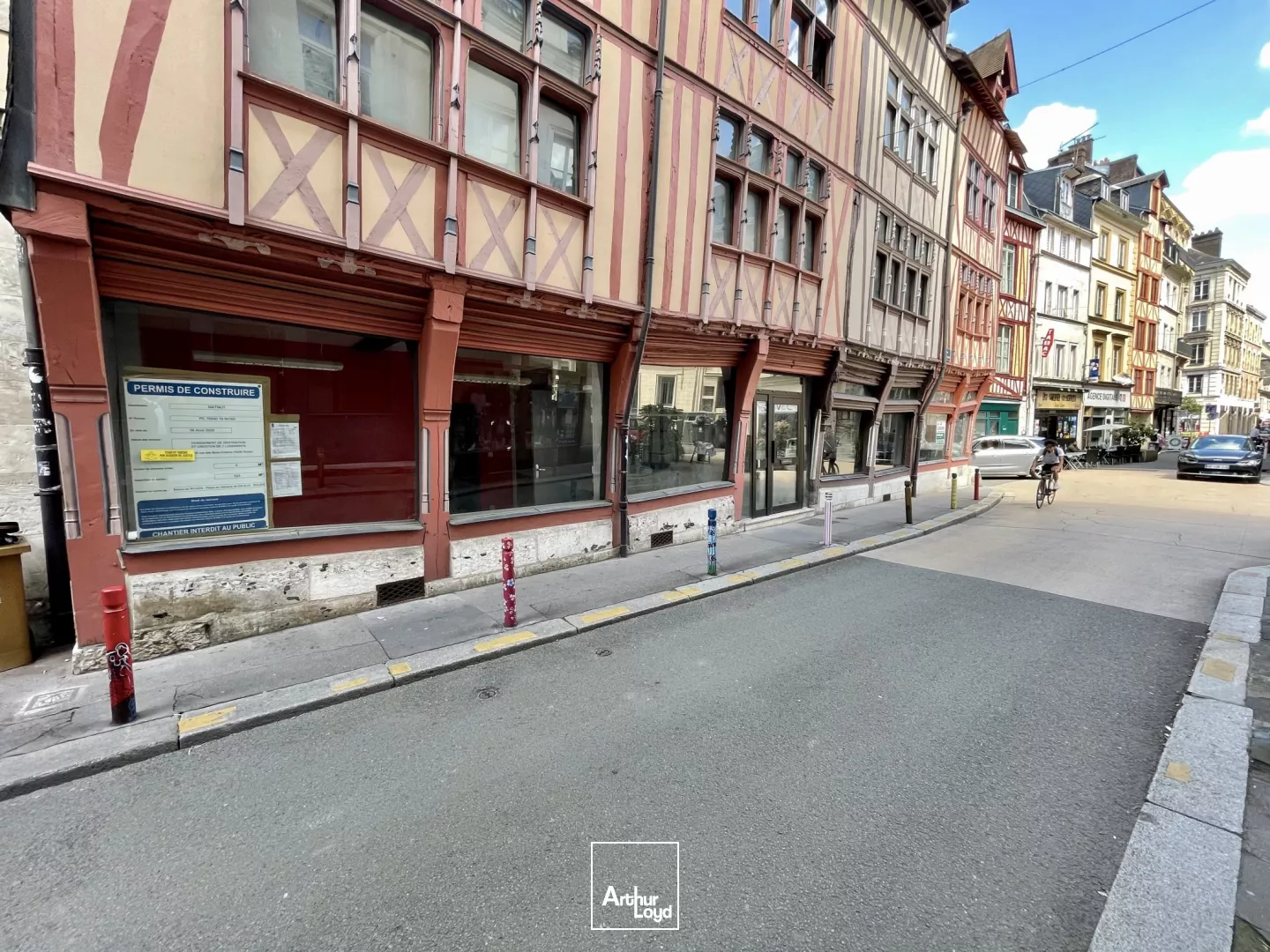 Locaux commerciaux à louer à ROUEN 76000