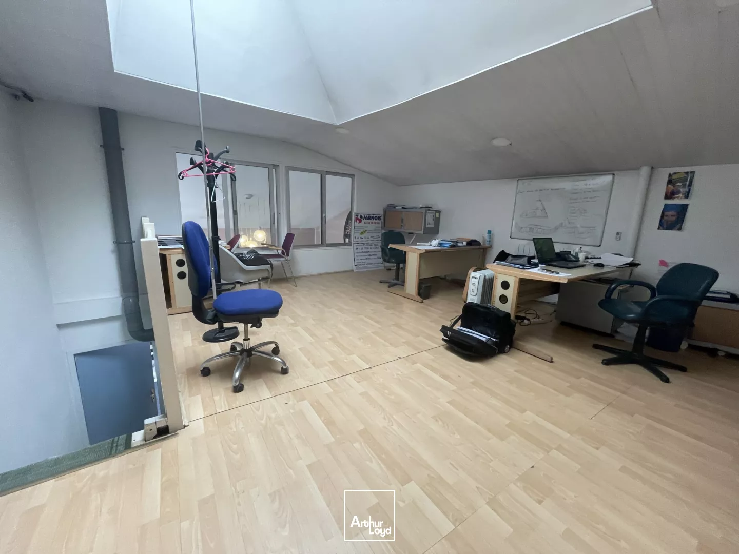 A vendre - local d'activité proche centre de Beauvais