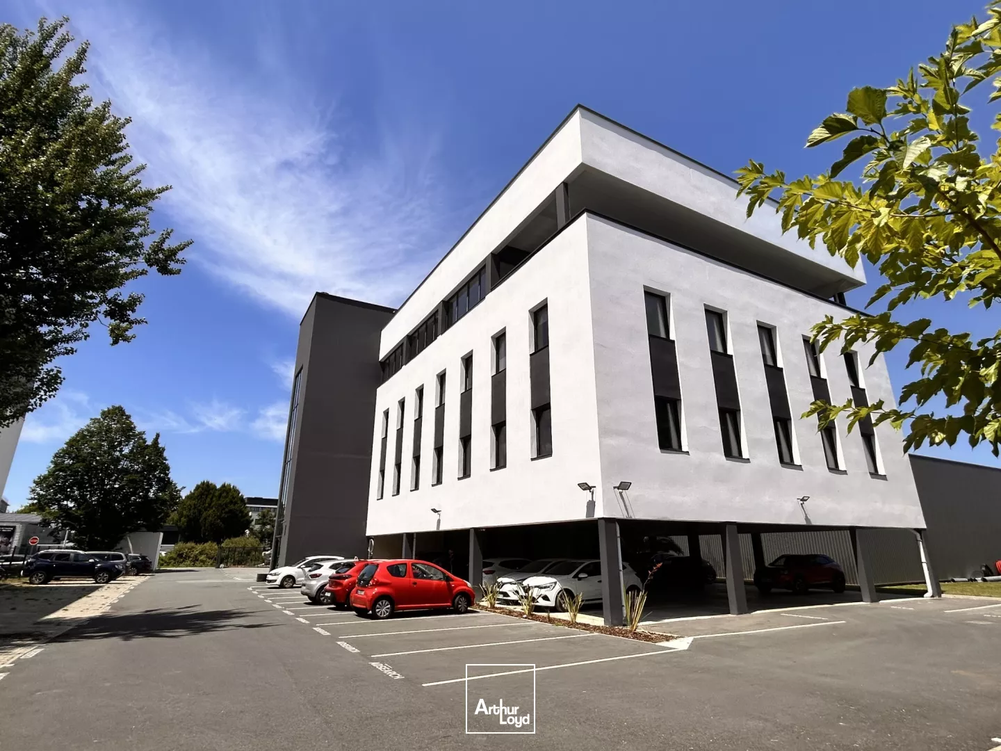 A LOUER - BUREAUX NEUFS 390 M² - MERIGNAC PARC KENNEDY