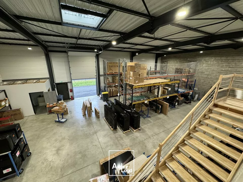 CHAMBRAY LES TOURS LOCAL D'ACTIVITE A VENDRE A LOUER 516 M² OPPORTUNITE