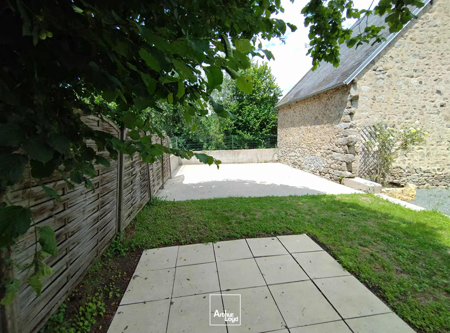 Vente des murs Bar/Tabac/ Epicerie - Parsac 158 m²