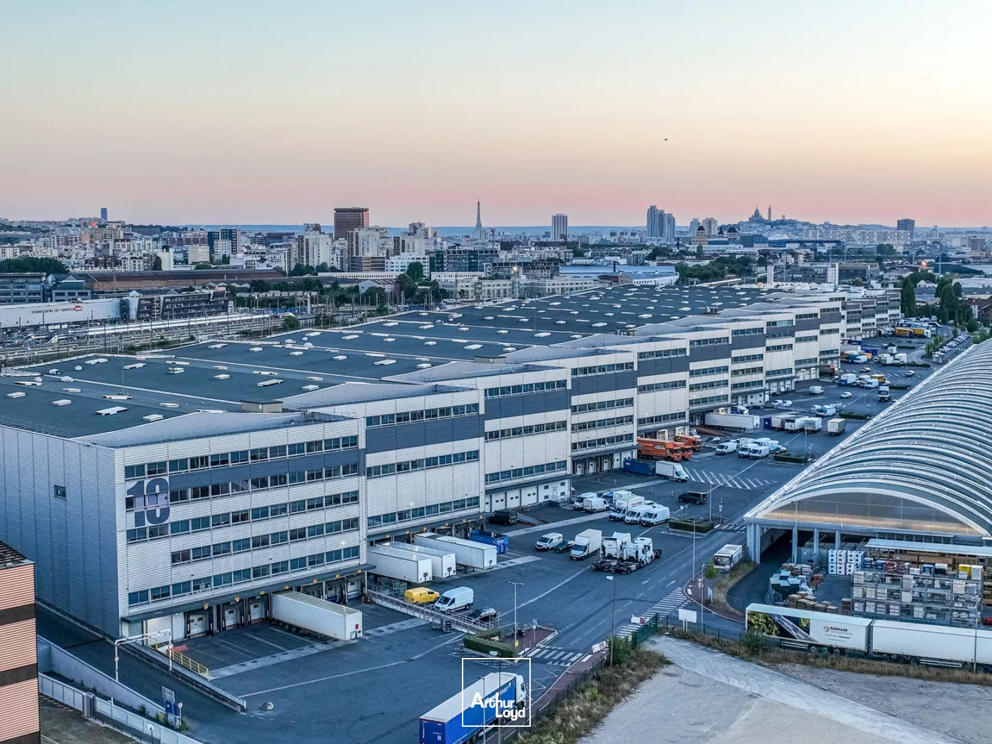 Locaux d'activité à louer à PANTIN 93500