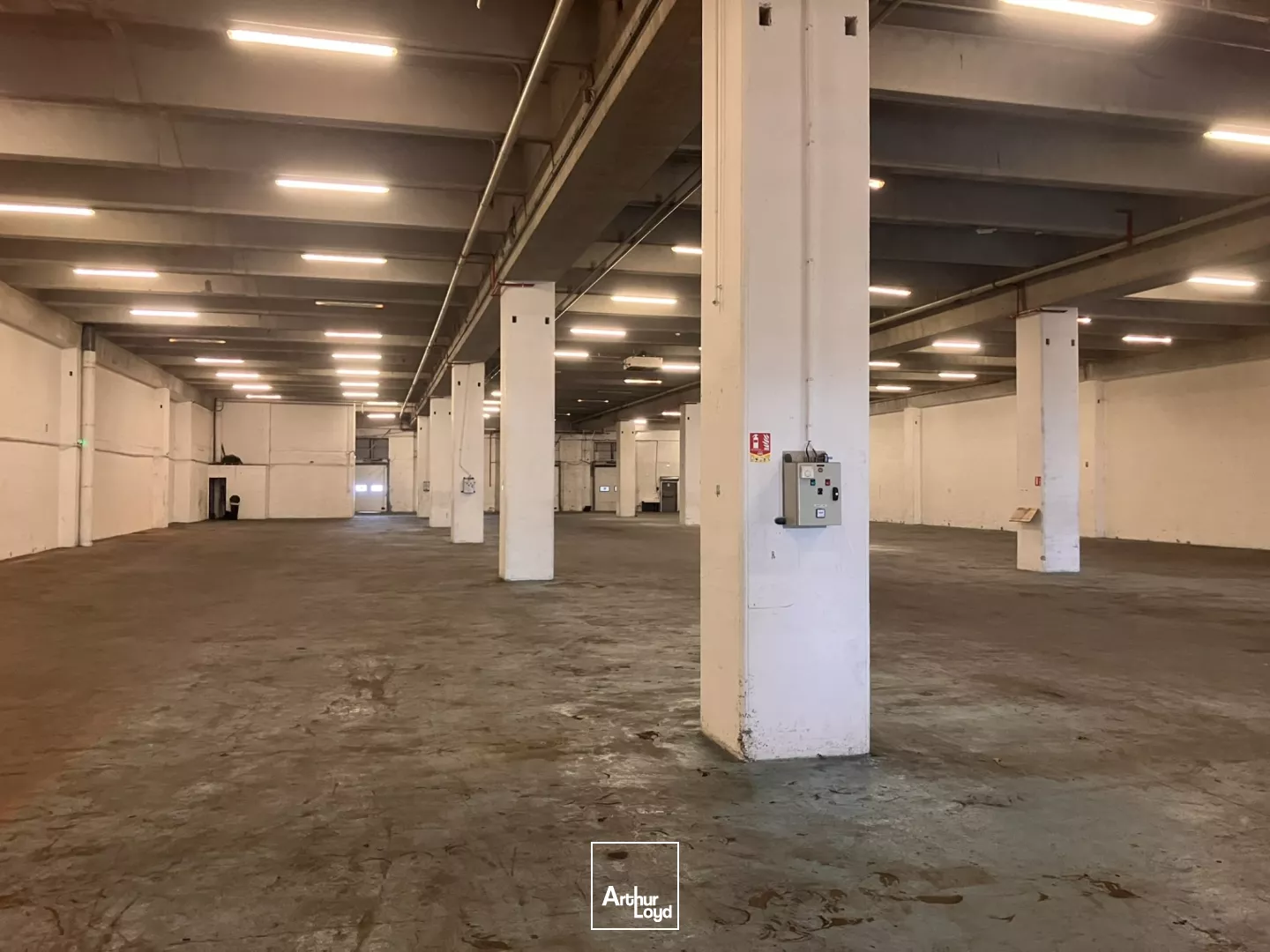 Locaux d'activité à louer à PANTIN 93500