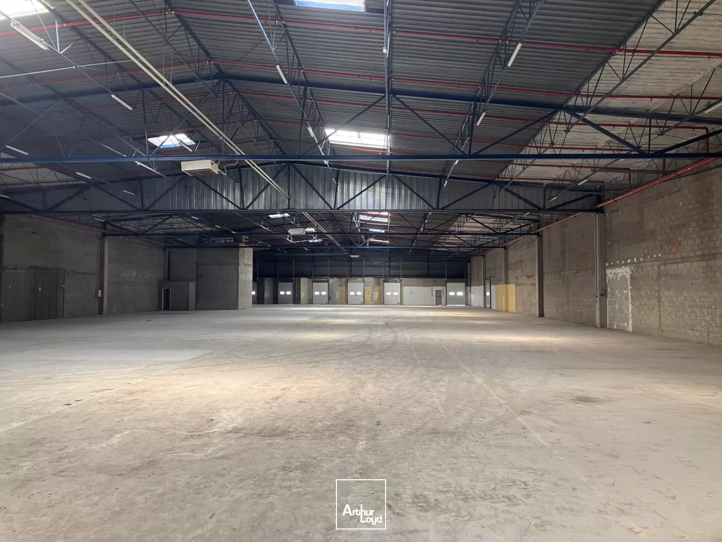 Locaux d'activité à louer à PANTIN 93500