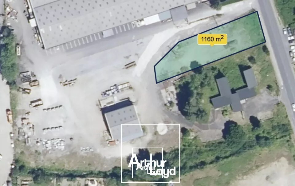 terrain viabilisé constructible - zone de la rivière Malemort 