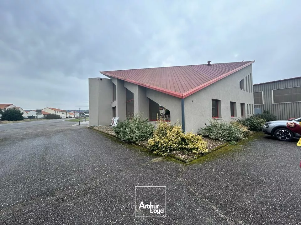 LOCAL D'ACTIVITE - ENTREPOT à LOUER de 1827 m²