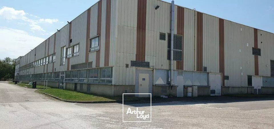 GENLIS - LOCAL D'ACTIVITES - A LOUER