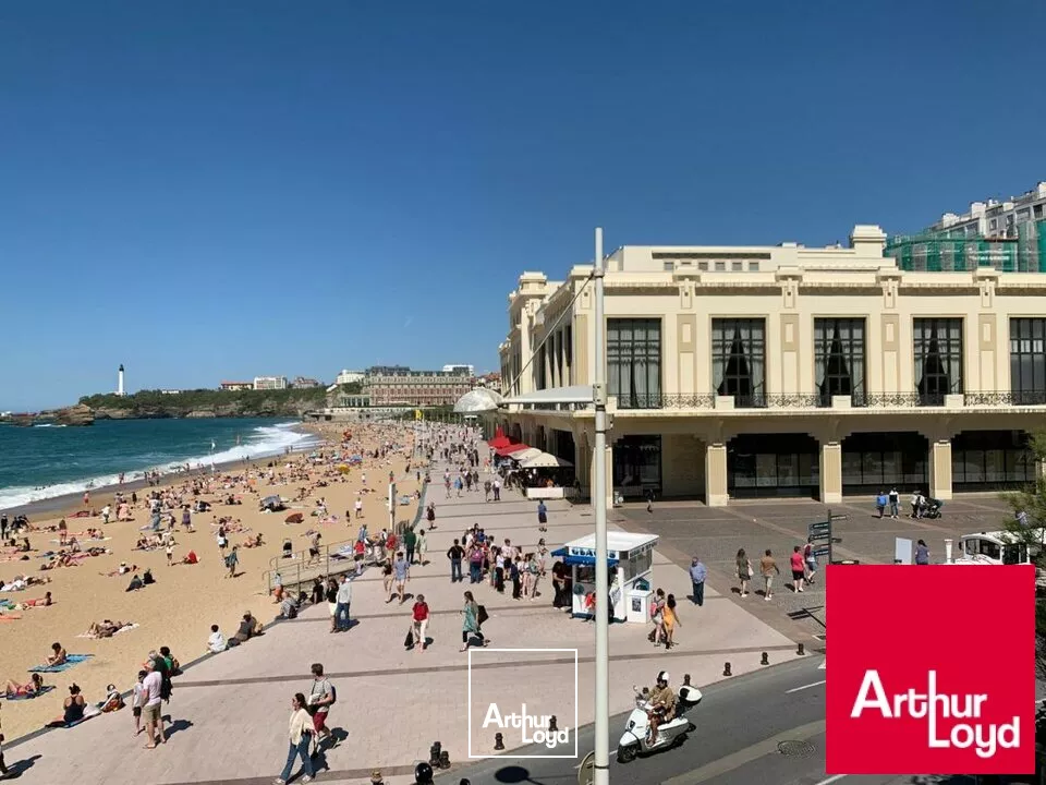 DROIT AU BAIL BIARRITZ EMPLACEMENT N° 1 TOUT COMMERCE
