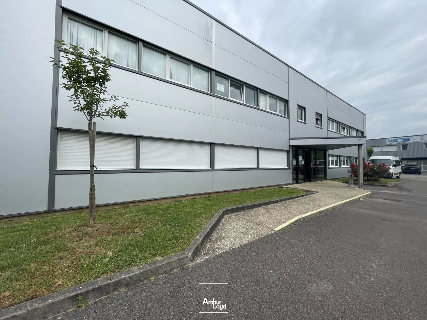 Bureaux environ 72 m2 accessible PMR - Allonne