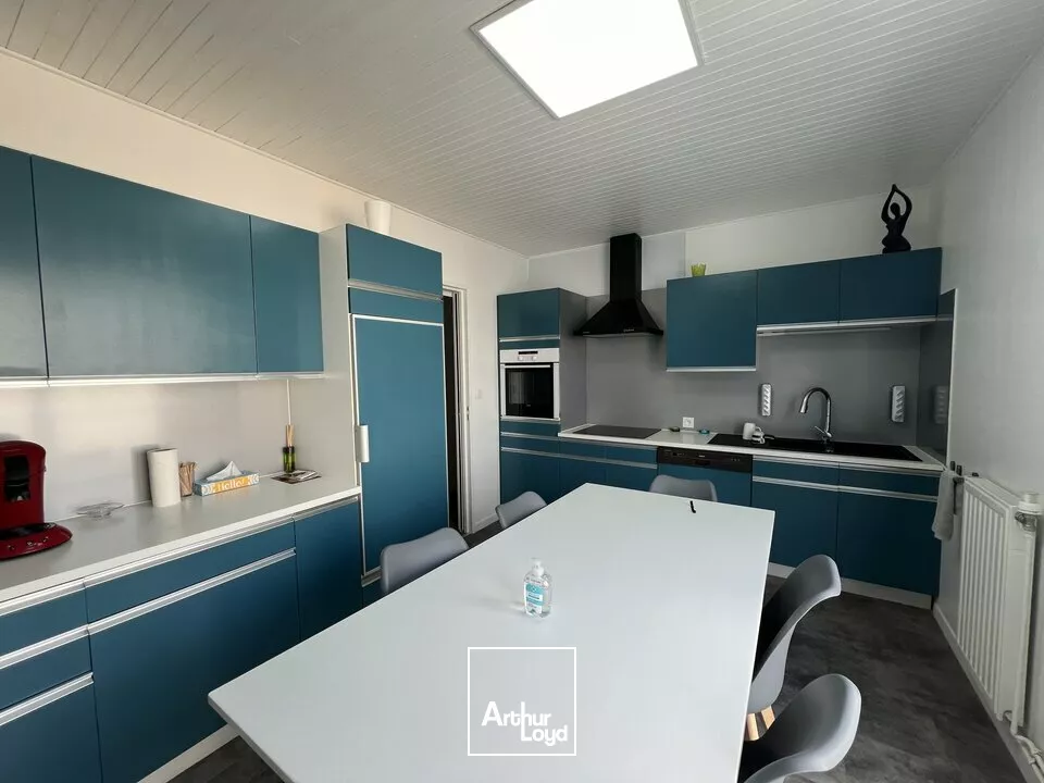 BUREAUX à LOUER de 560 m²