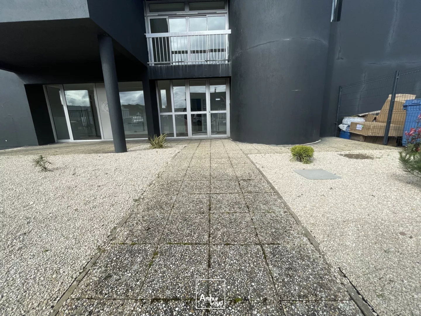 Bureaux en Zac de Ther !