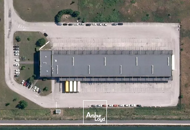 PLATEFORME DE MESSAGERIE - ZI LONGVIC