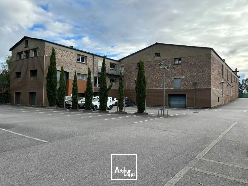 Local commercial Limoges 2 100 m²