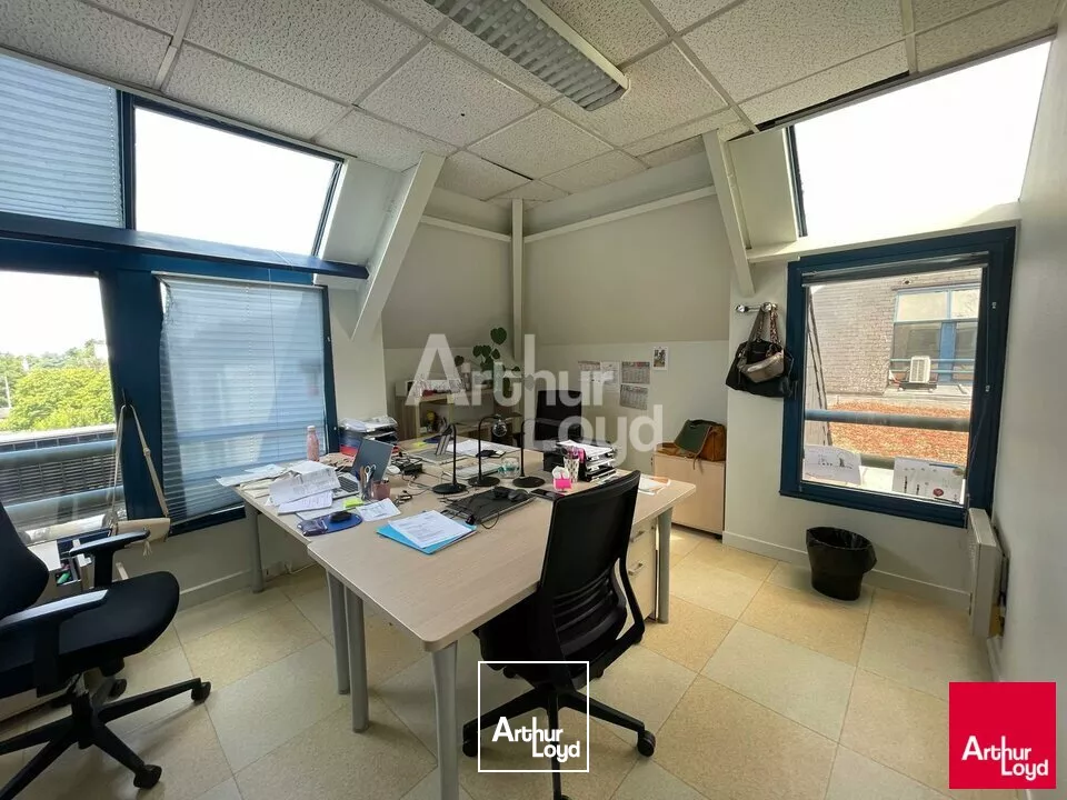 BLOIS - LOCATION BUREAUX DE 85 M² - QUARTIER ADMINISTRATIF