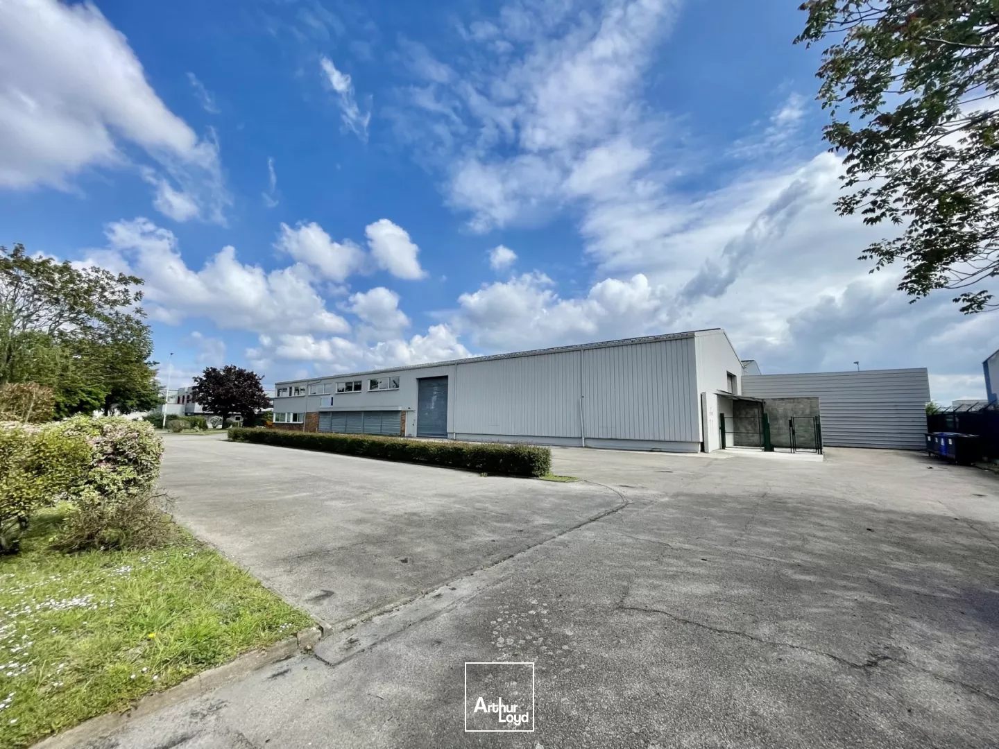 Locaux d'activité à louer à LE PETIT QUEVILLY 76140